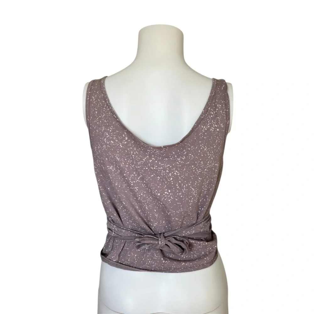 Lululemon Its a Tie Wrap Tank Top Dusty Dawn Splatter Athletic Workout Gym